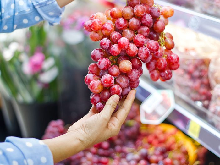 How to pick the best grapes at grocery store
