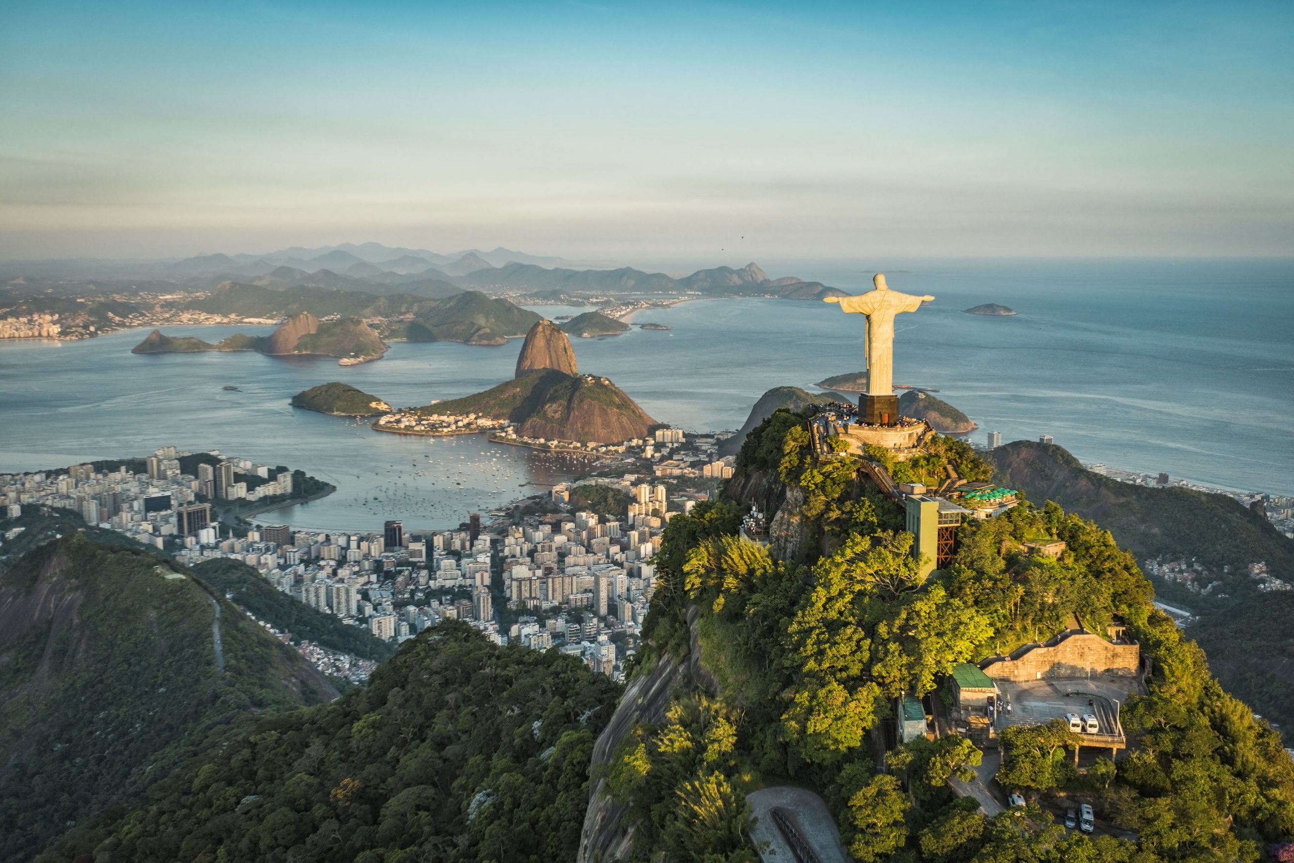 10 Beautiful Reasons To Visit Rio de Janeiro
