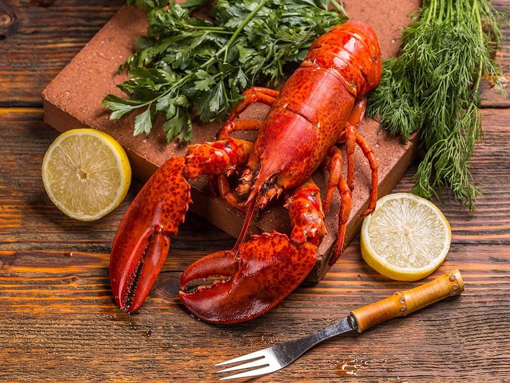 Don't order a whole lobster on the first date