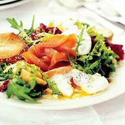 Breakfast Salad With Poached Eggs and Smoked Salmon