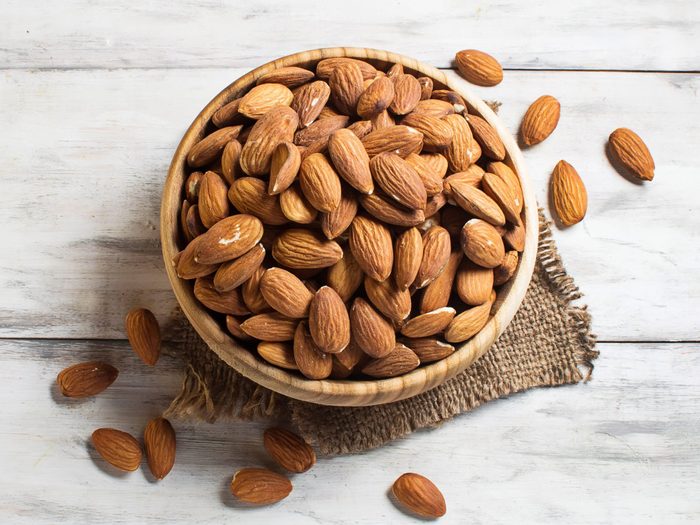 Superfoods for Your Heart: Almonds