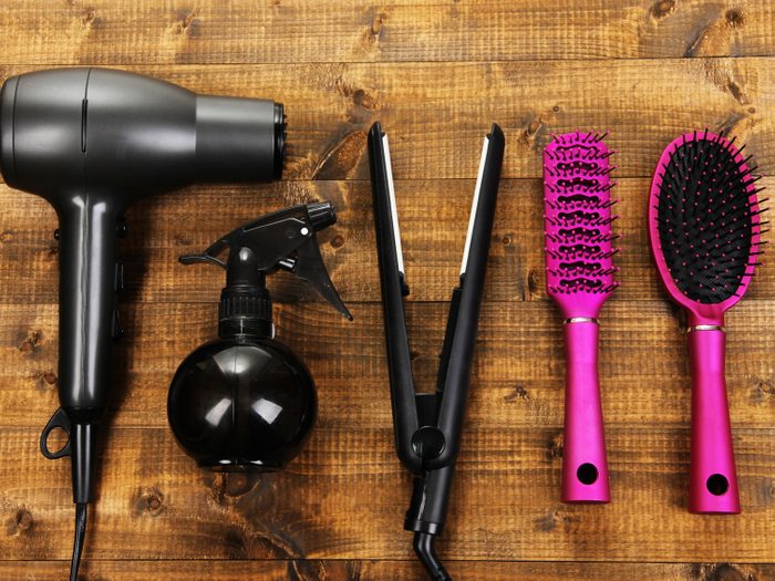 Fun Facts About Shampoo: Clean Brushes and Combs 