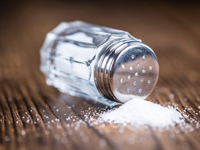 8 Ways to Shake the Salt Habit