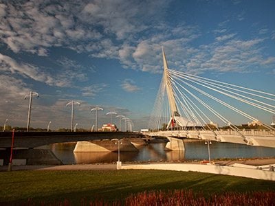 5 Winnipeg Bridges for the Perfect Spring Photo Op