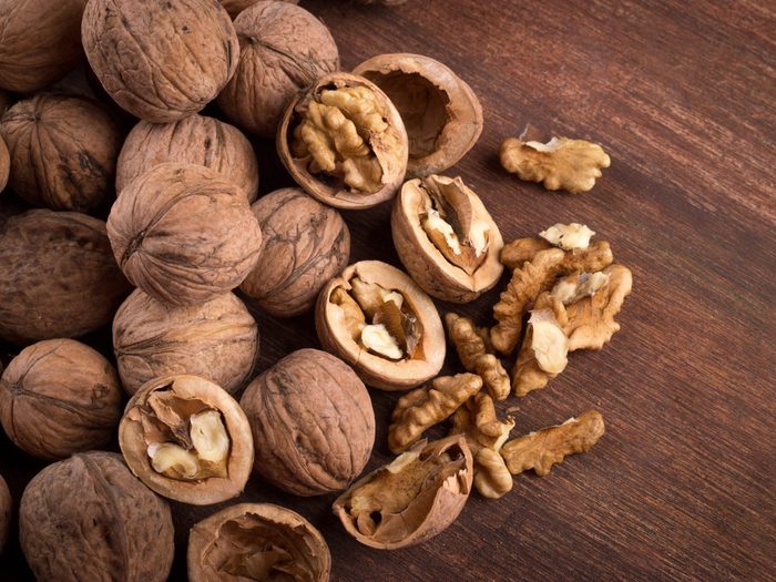 Superfoods for Your Heart: Walnuts