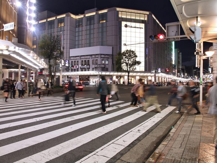 Универмаг Takashimaya в Киото, Япония