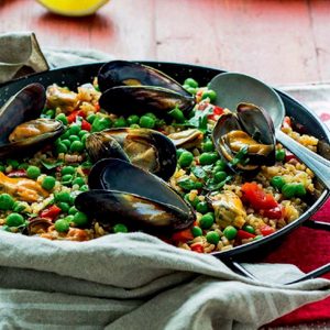 Brown Rice Paella with Mussels and Bell Peppers