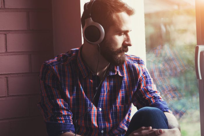 You can feel less busy by listening to music