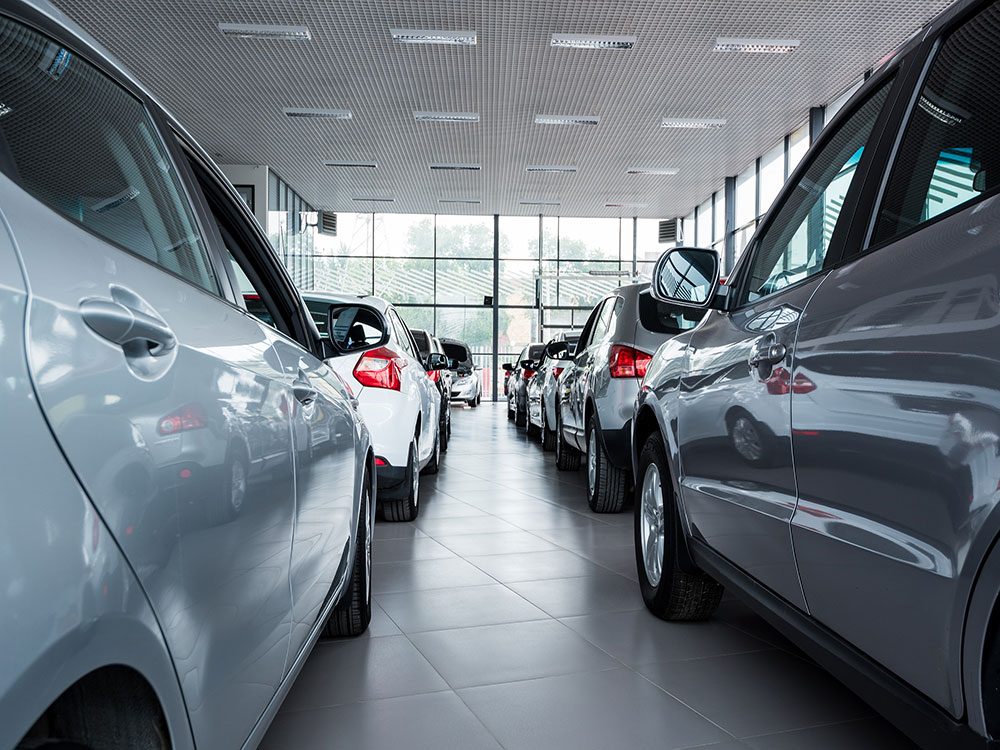 The Best Time to Buy a Car | Reader's Digest Canada
