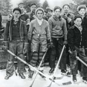 Hedley hockey team in 1937