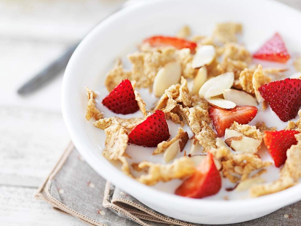 Cereal with strawberries and nuts