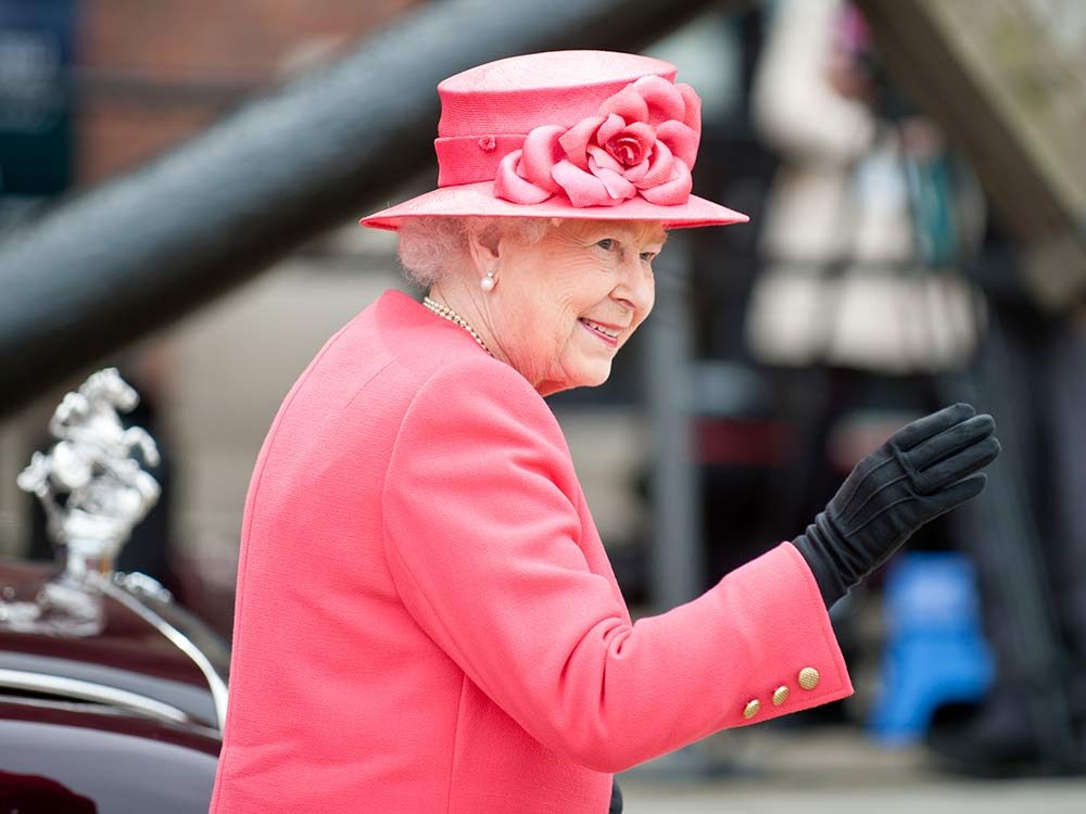 Queen Elizabeth greeting crowds
