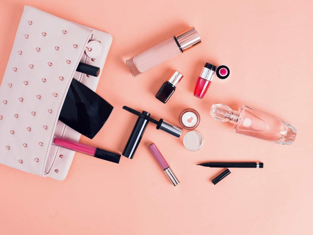Make-up accessories