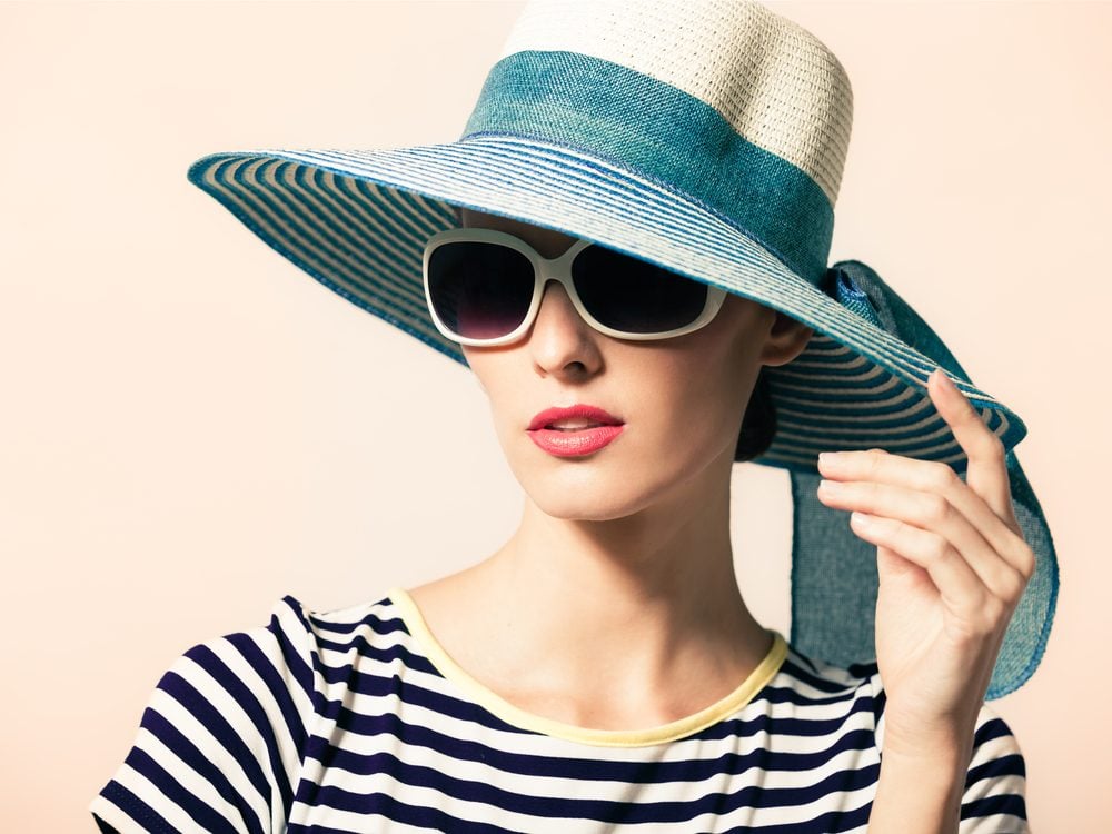 Using a hat and sunglasses is a natural way to provide relief from allergies