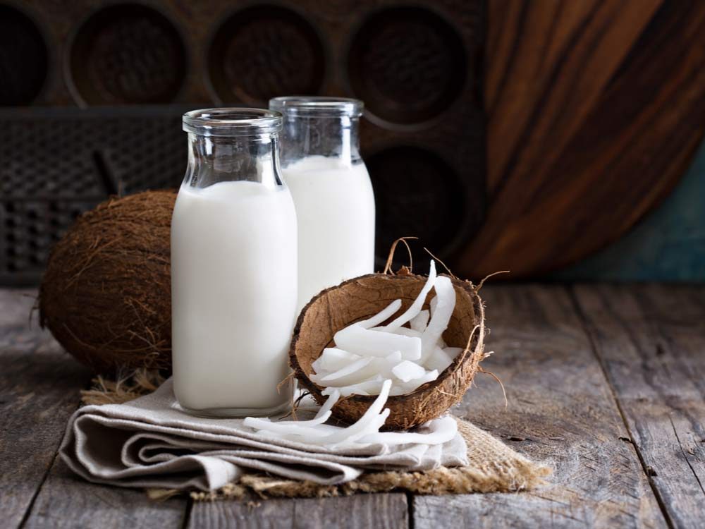 Coconut milk for hair loss