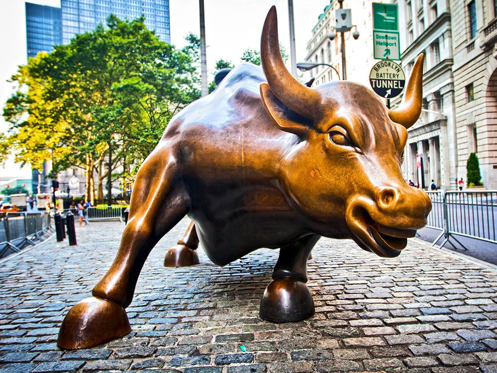 Charging Bull statue, New York City