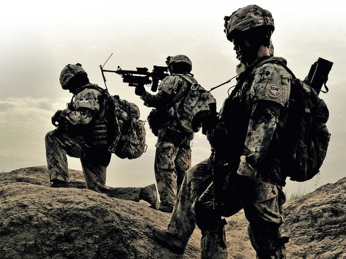 Canadian soldiers armed in Afghanistan