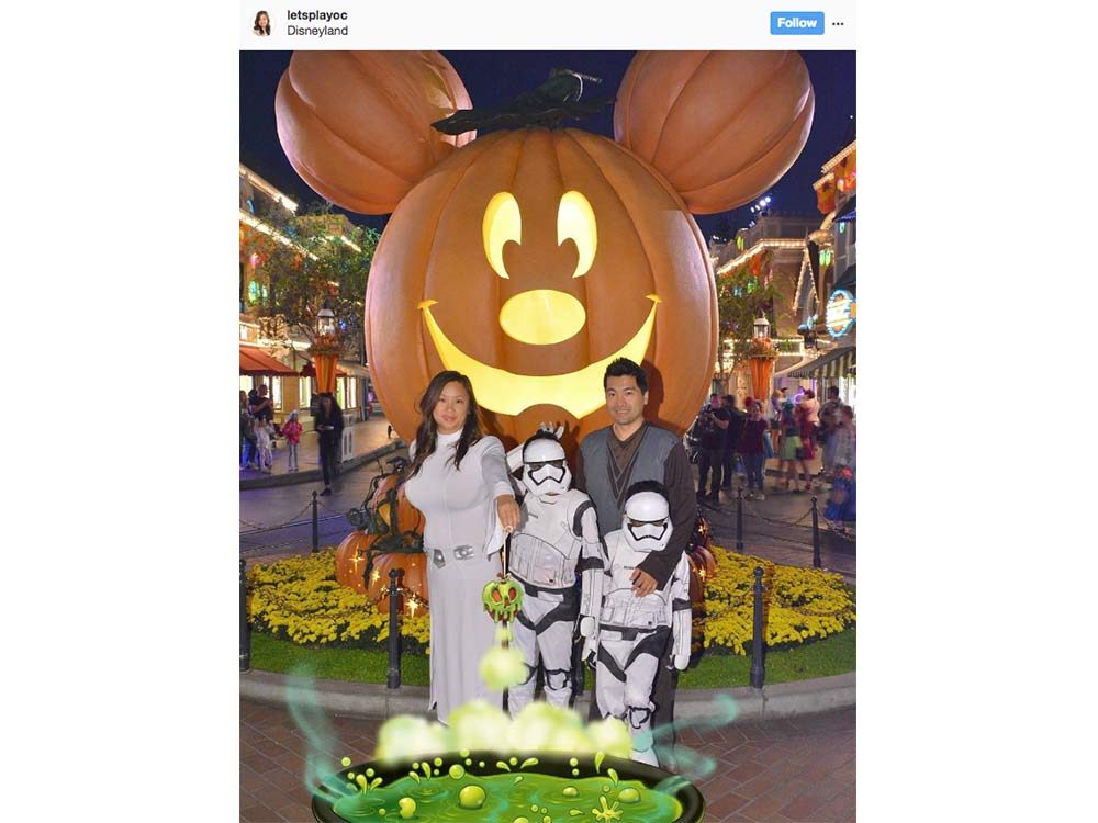 Family dressed as Star Wars characters 