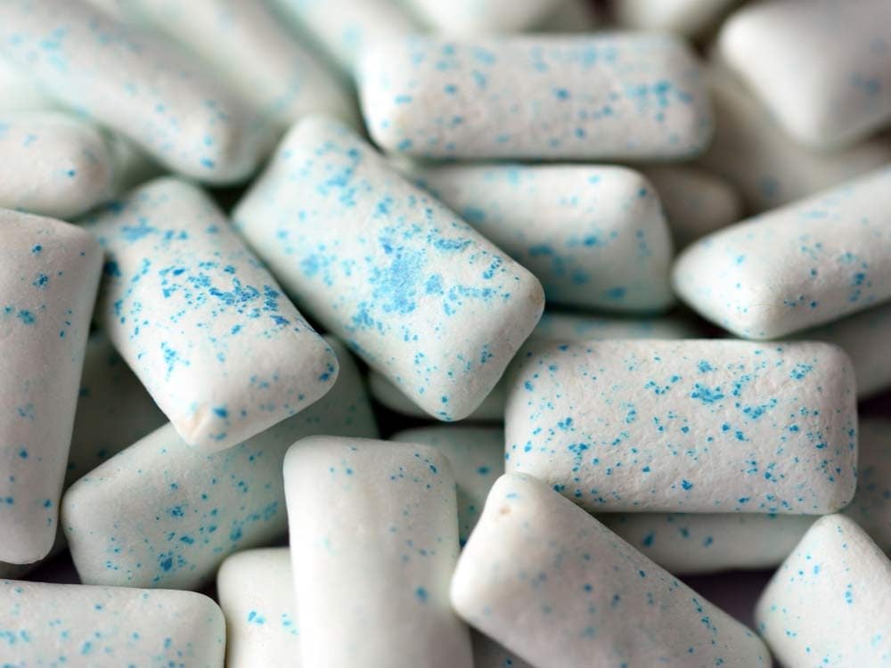 9 Benefits of Chewing Gum You'll Wish You Knew Sooner