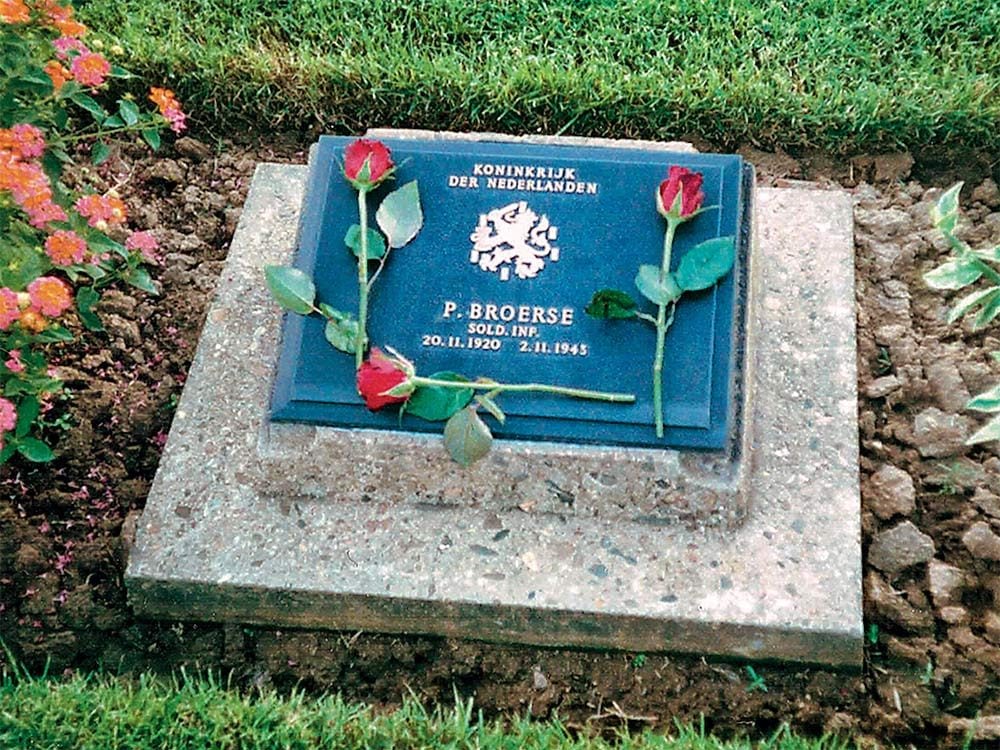 Pieter Broerse gravestone