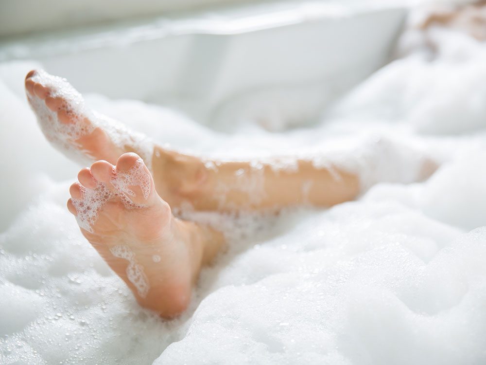 Hygiene habits that harm your health: Bubble bath