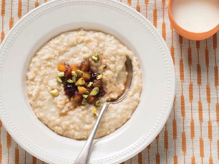 Oatmeal porridge with dried fruit compote