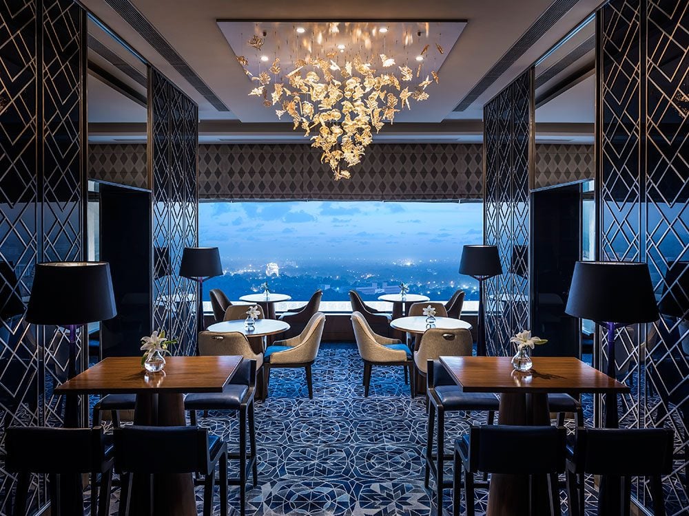 Shangri-La's Eros Hotel Horizon Club