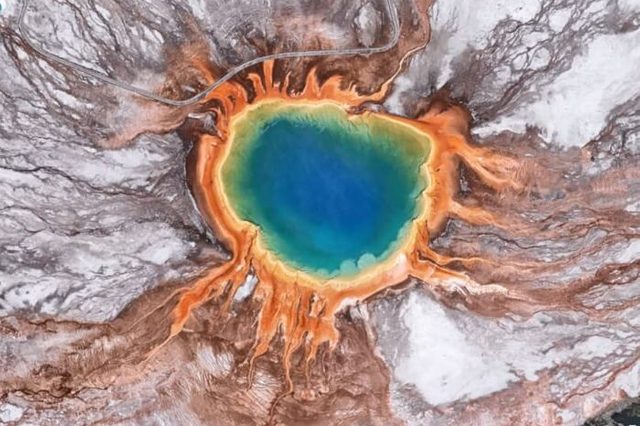 2-The Grand Prismatic Spring