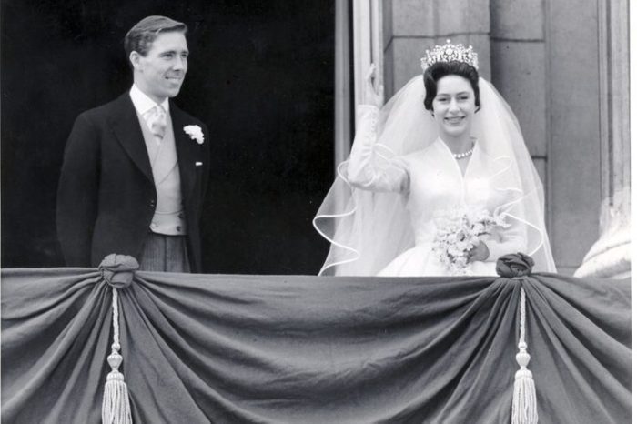 Princess Margaret''s Wedding Princes Margaret And Mr Antony Armstrong-jones (lord Snowdon) Were Married At Westminster Abbey. The Bride And Bridegroom On The Balcony At Buckingham Palace.