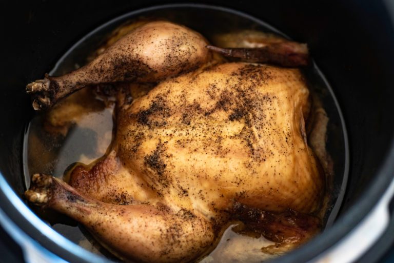 Roast chicken in slow cooker