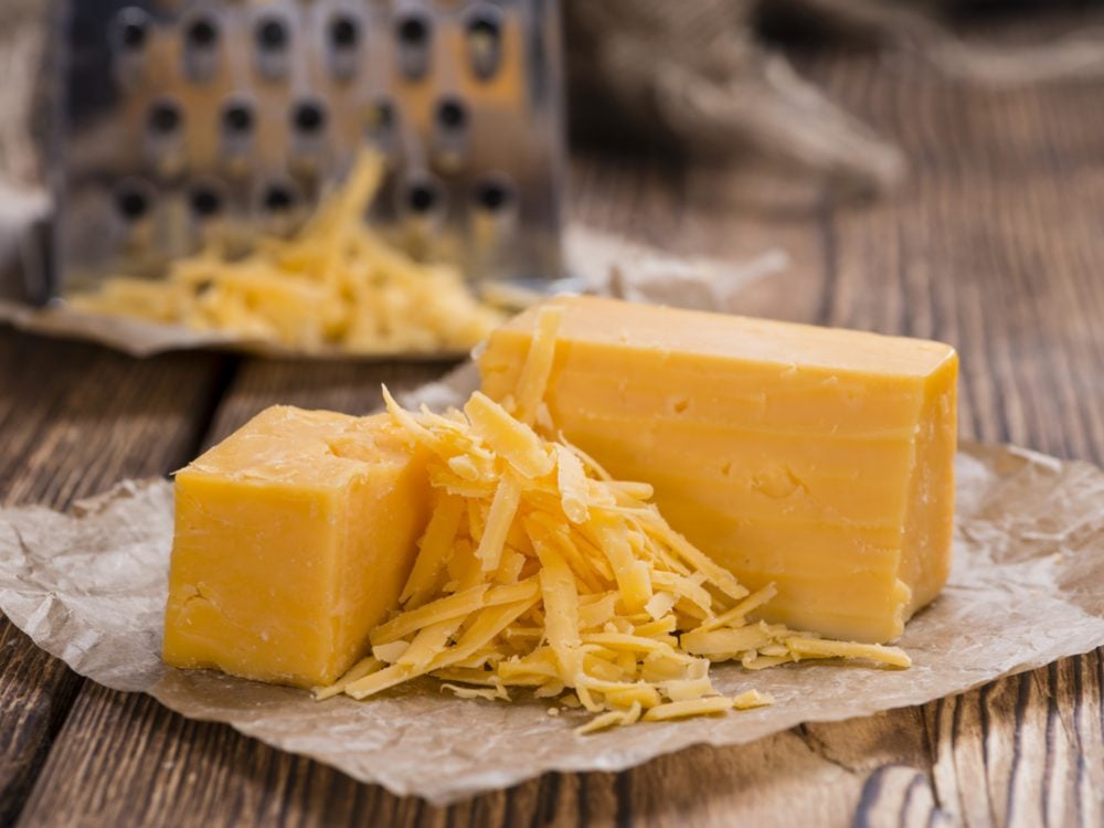 Freeze cheese (cheddar)