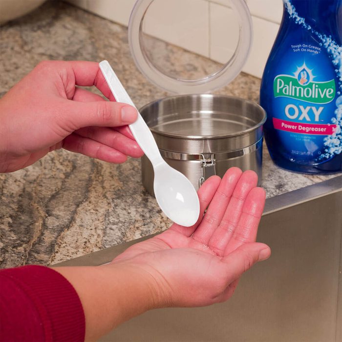 sugar in dish soap to clean greasy hands
