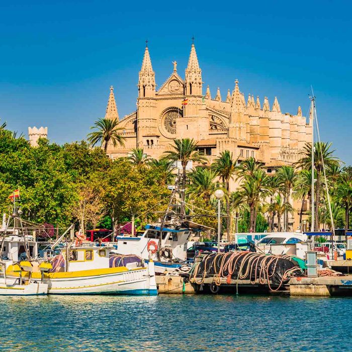 Spain, Palma de Majorca port marina with view of the famous Cathedral church La Seu, Mallorca Balearic Islands, Mediterranean Sea.