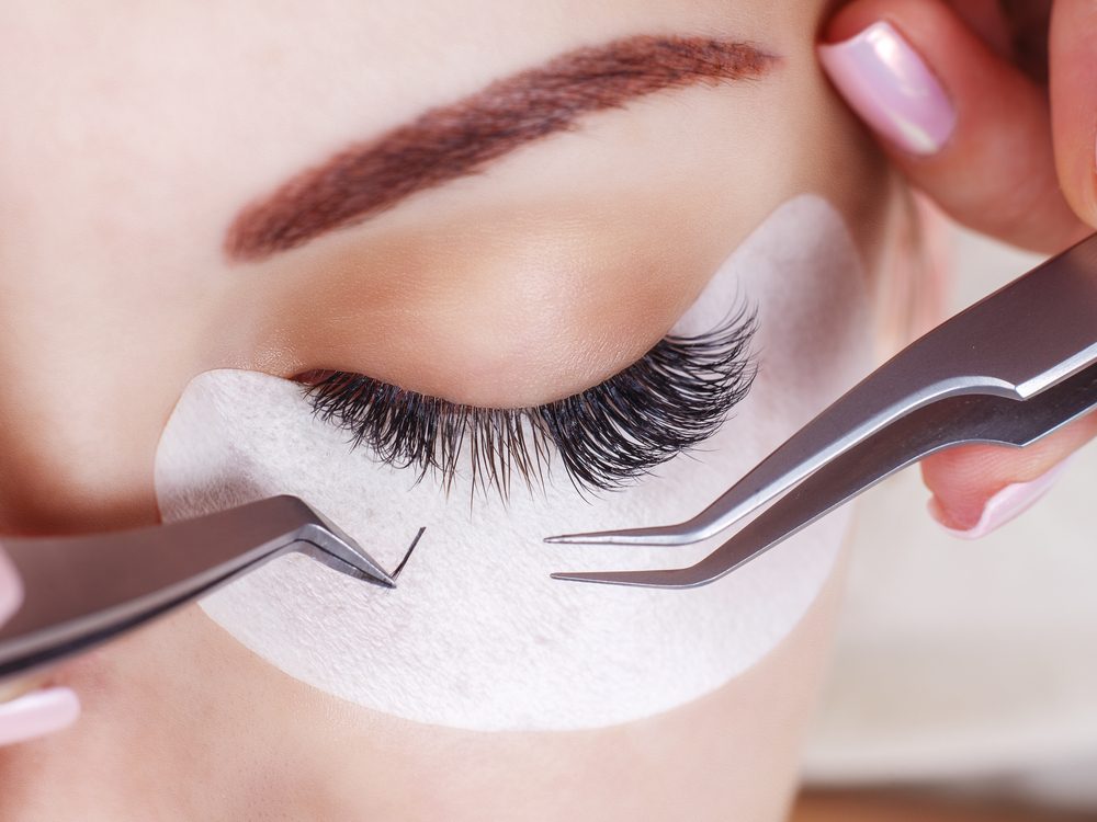 eye care tips - Eyelash extension procedure