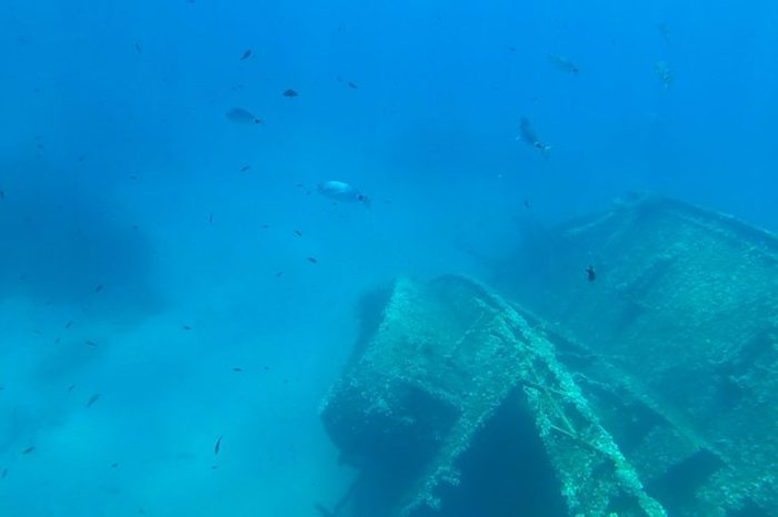 underwater wreck of the elviscot