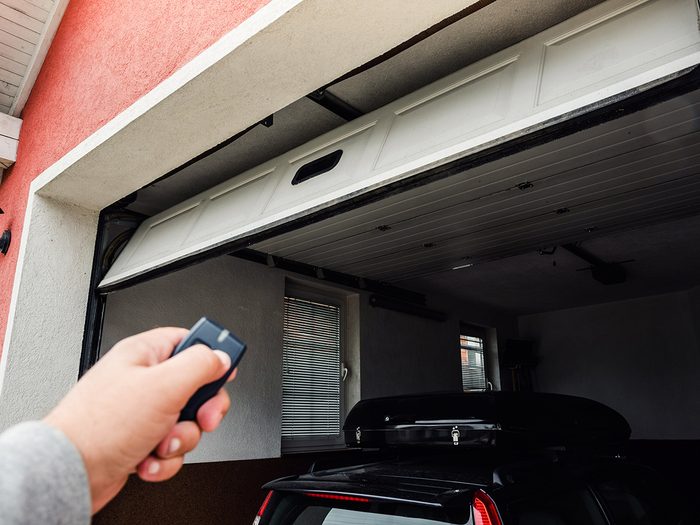 Ways burglars break in - garage door opening