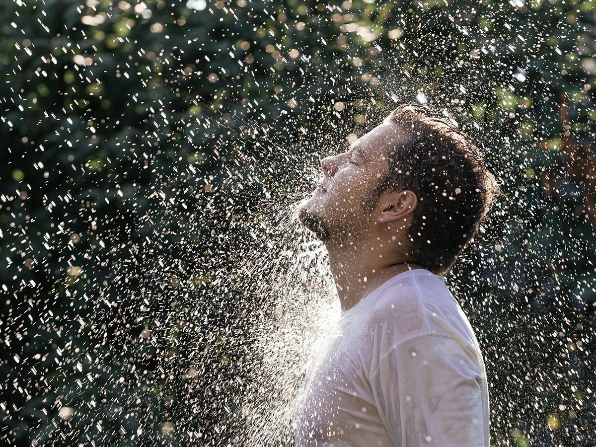 How to be more thankful - man enjoying shower