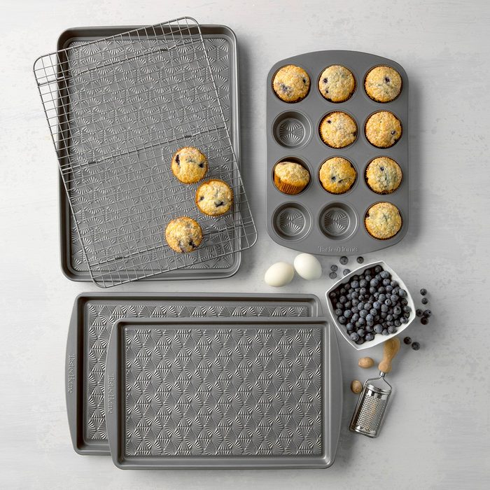 TOH Bakeware, blueberry muffins and baking pans