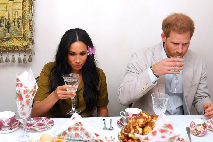 meghan and harry at dinner