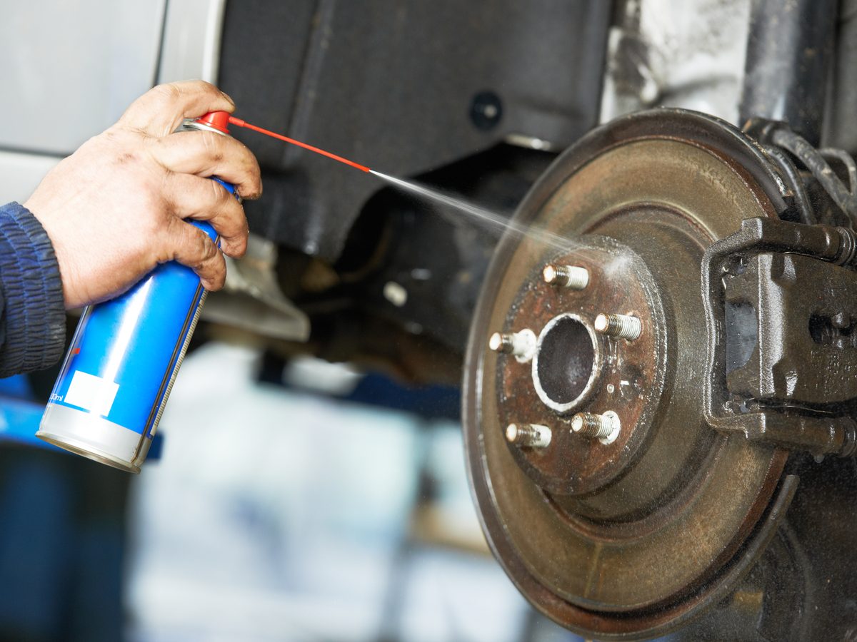 Remove rust from brake rotors