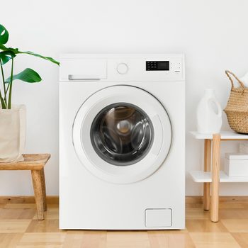 Washing machine filter - laundry room