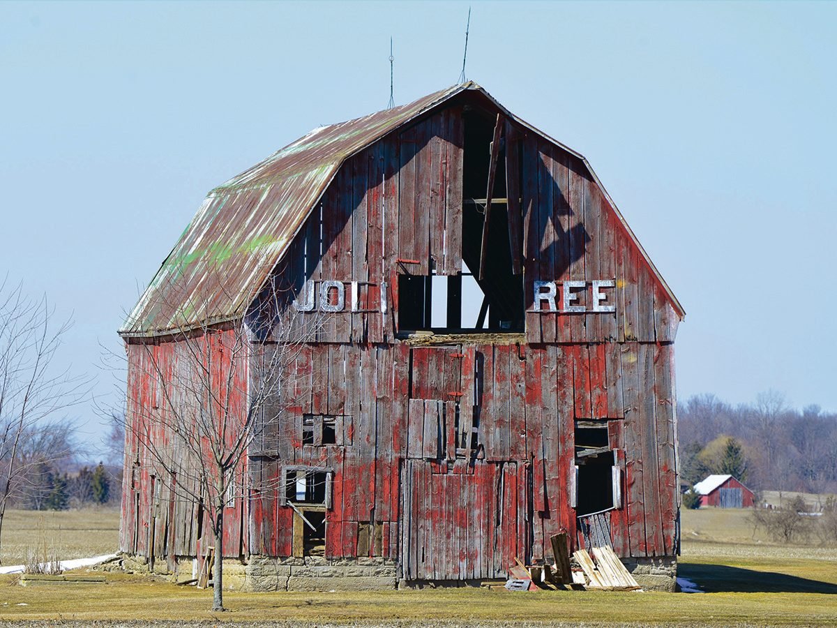 Abandoned barns west of St. Thomas, Ontario