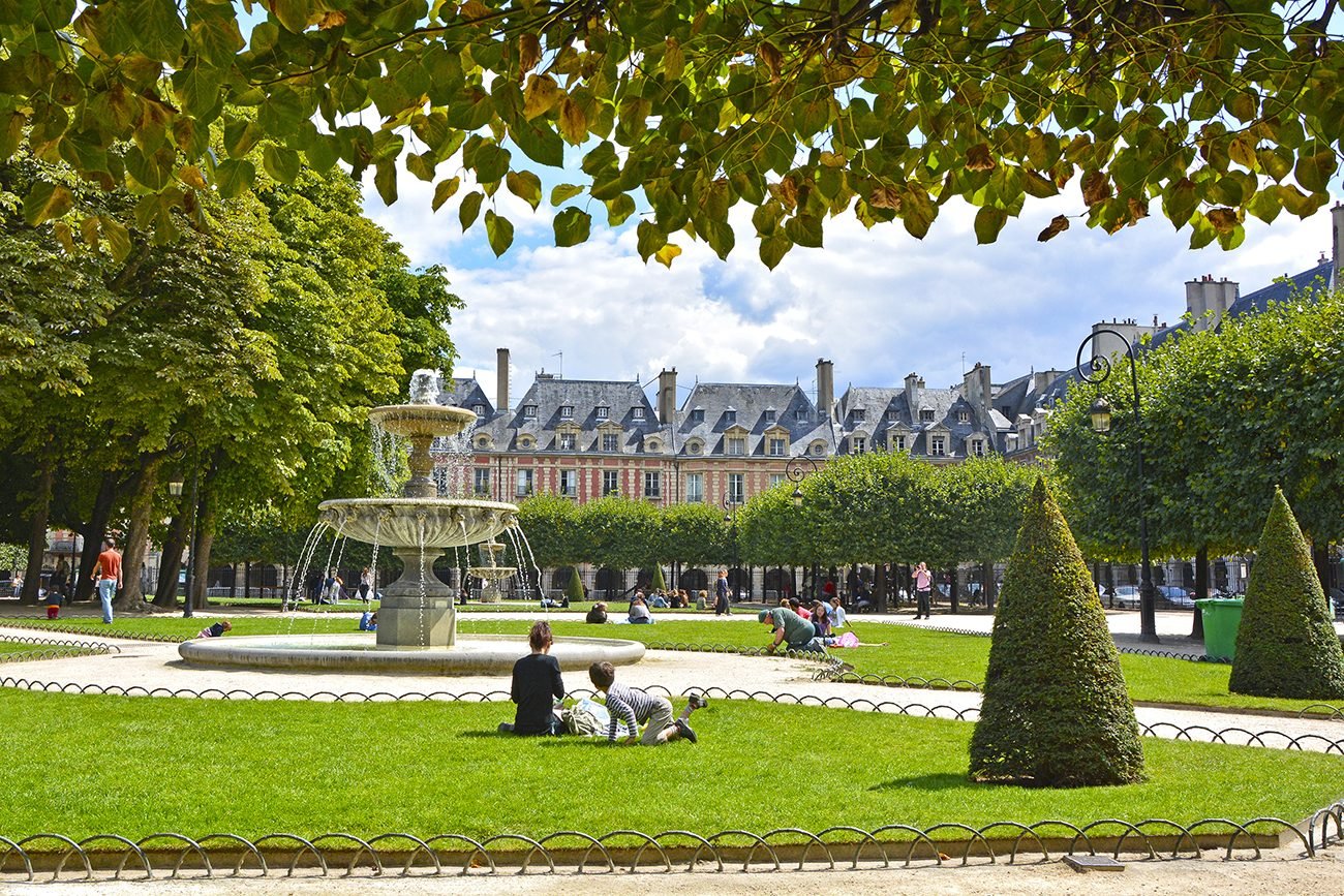 Le Marais Paris - Площадь Вогезов