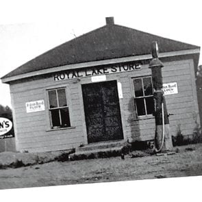 Royal Lake Country Store - then