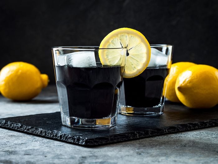 Activated charcoal lemonade