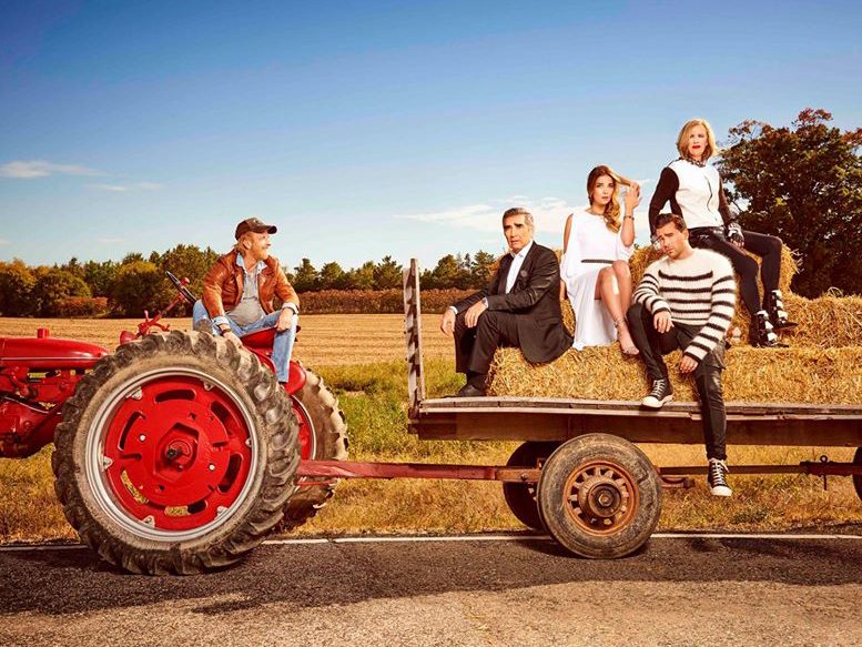 Funny Schitt's Creek quotes - Rose family on tractor
