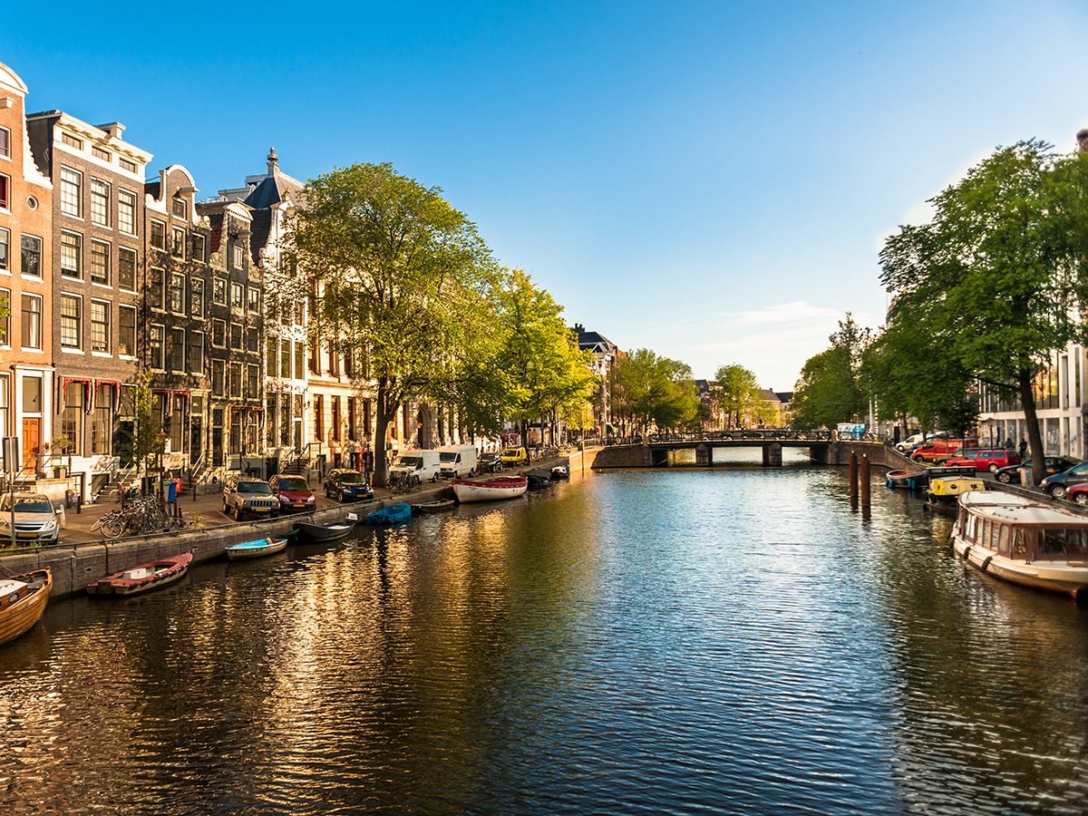 Things to do in Amsterdam - canal cruise