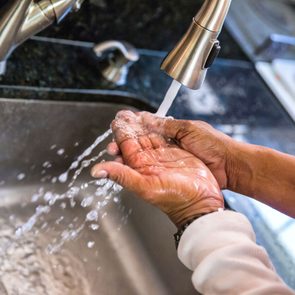 hand washing mistakes nooks and crannies