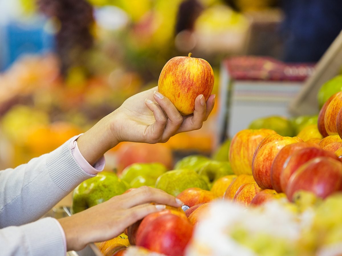 10 Behind-the-Scenes Facts From the Produce Aisle