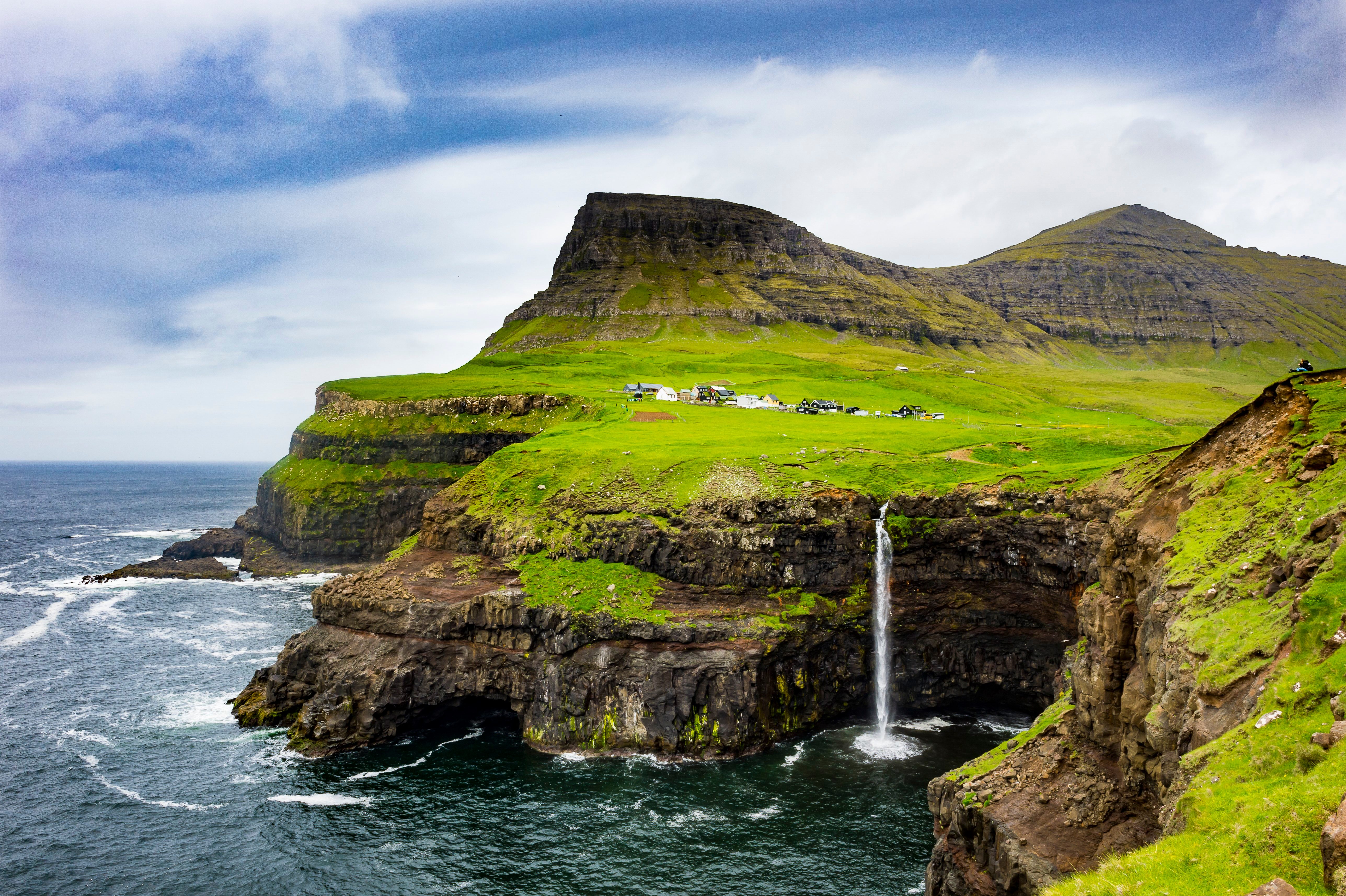 Denmark, Faroe islands, Vagar, Gasadalur waterfall